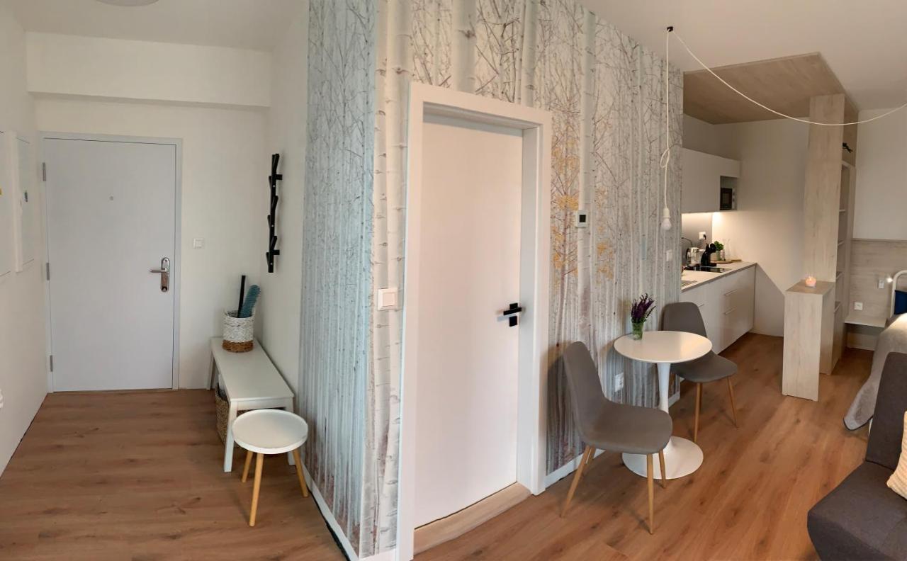 Brand New Apartment In Private Resort Liptovský Mikuláš Exteriör bild